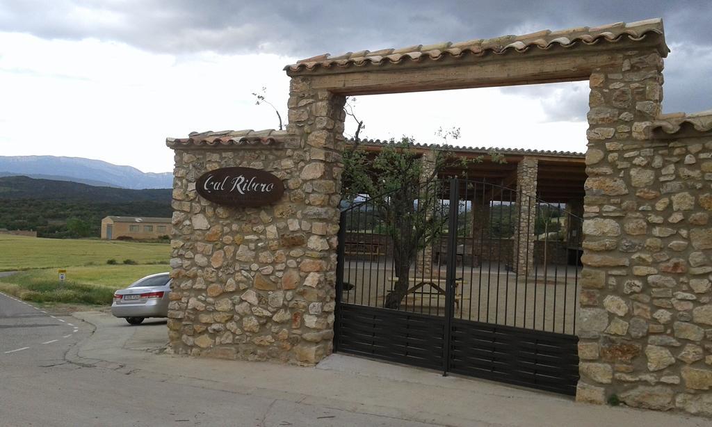 Aparthotel Cal Ribero Vilanova De La Sal Exterior foto